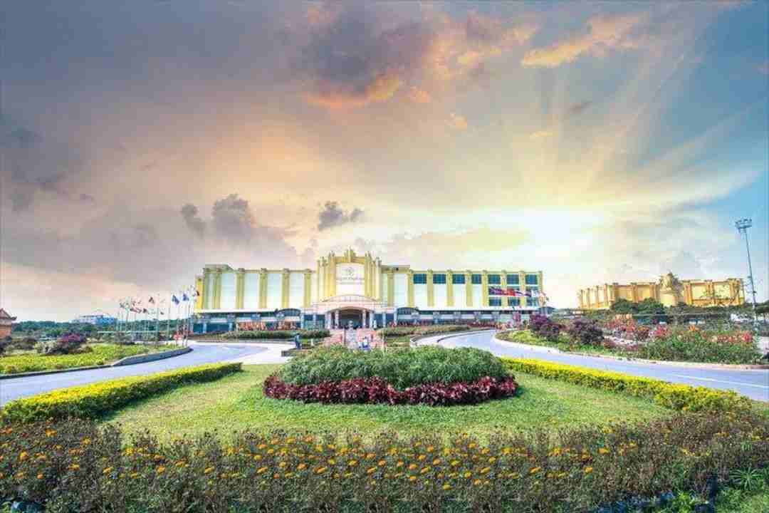 Thansur Bokor Highland Resort and Casino có nhiều bàn chơi Baccarat